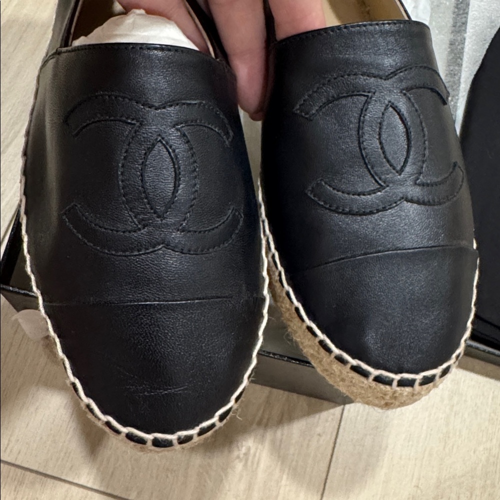 CHANEL Black Leather Espadrilles 37 - Picture 5 of 7